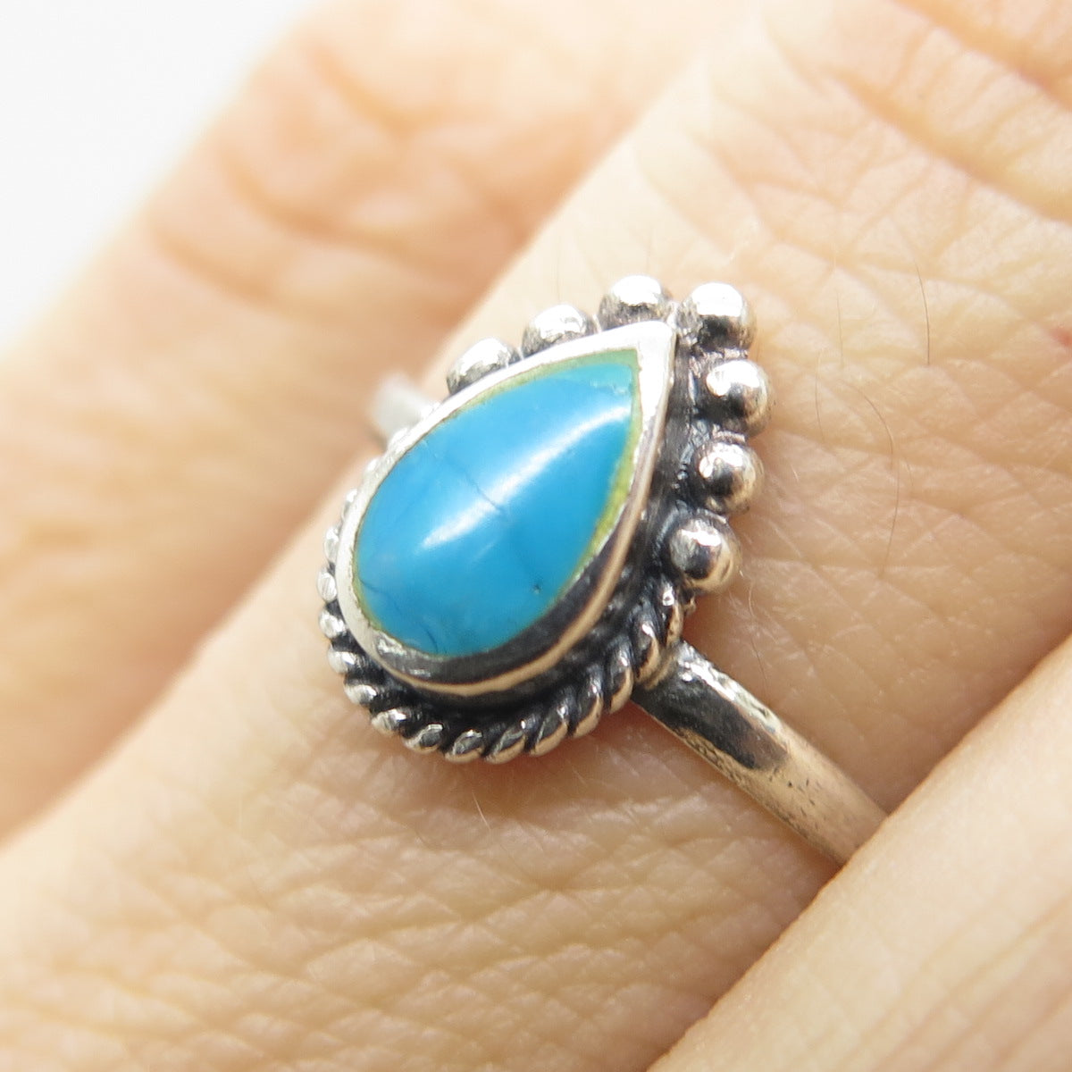 Old Pawn Sterling Silver Vintage Southwestern Bisbee Turquoise Ring Size 5.75