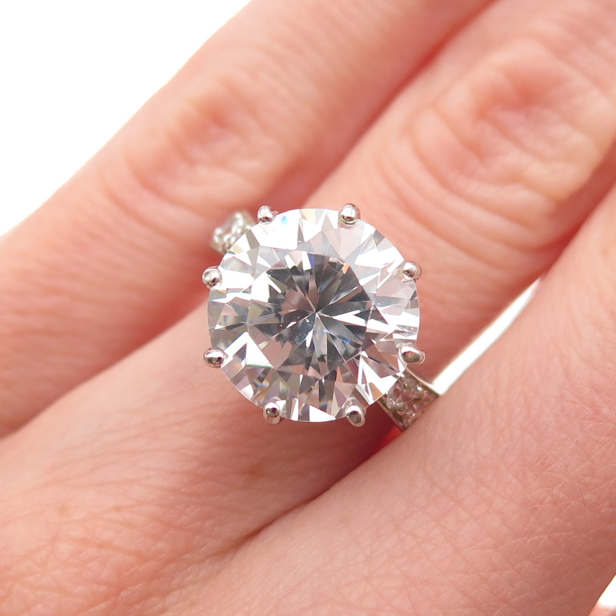 Ross Simons 925 Sterling Silver Round-Cut C Z Engagement Ring Size 5