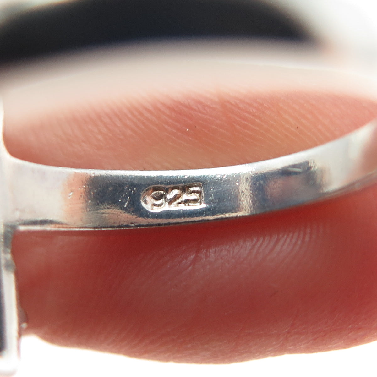 925 Sterling Silver Vintage Ocean Blue C Z Modernist Ring Size 8.5