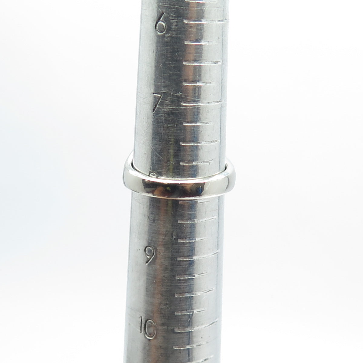 925 Sterling Silver Vintage Modernist Ribbed Ring Size 8.25