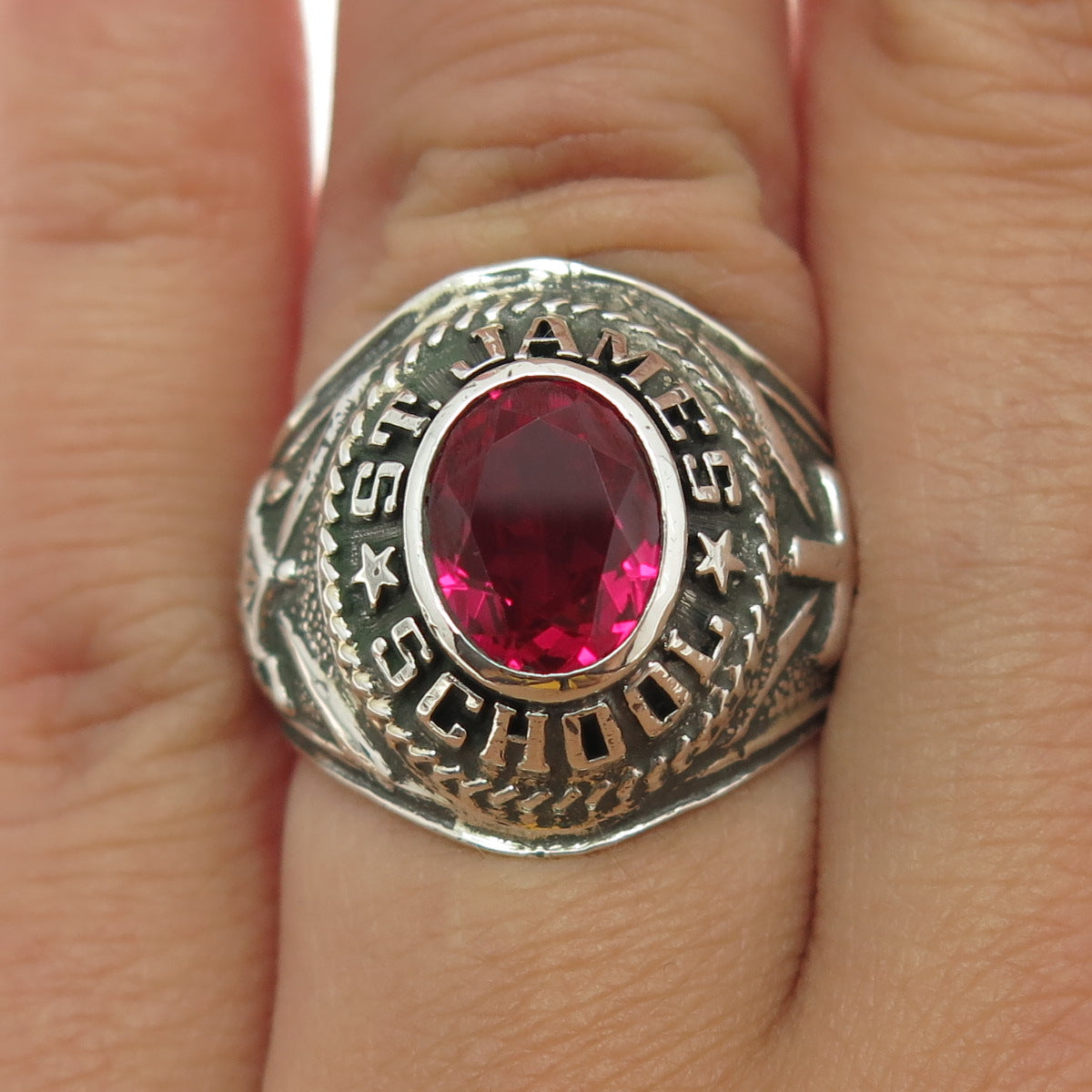 925 Sterling Silver Vintage 1976 Lab-Created Ruby St James School Ring Size 6.25