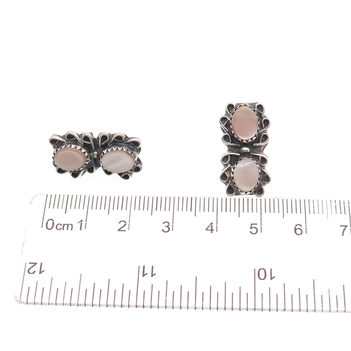Old Pawn 925 Sterling Silver Vintage Southwestern MOP Oxidized Tribal Earrings