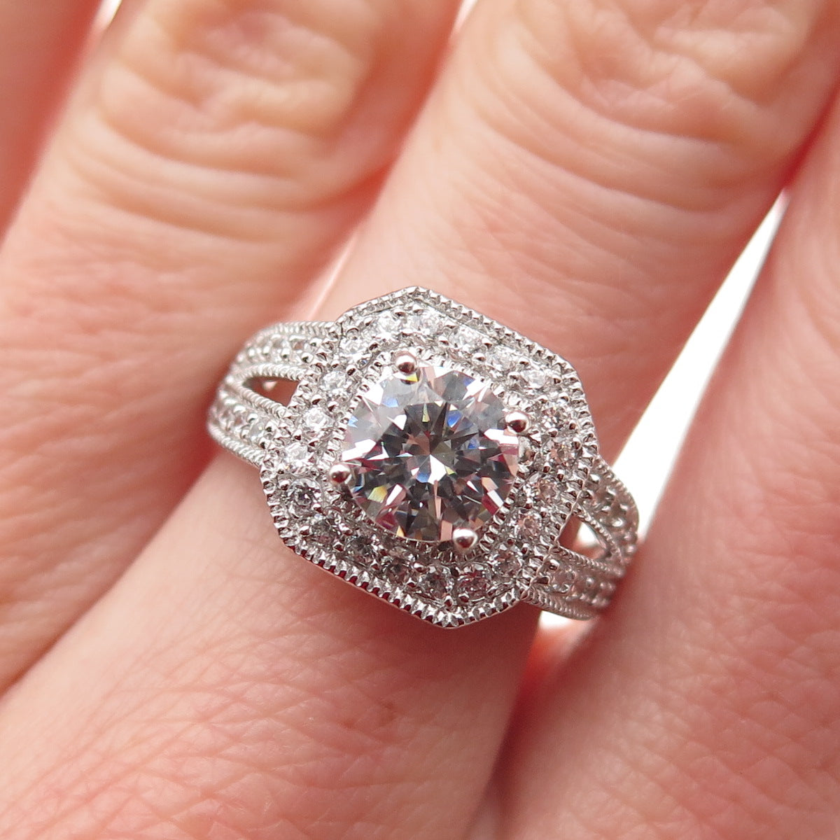 DSMK 925 Sterling Silver Round-Cut C Z Engagement Ring Size 7