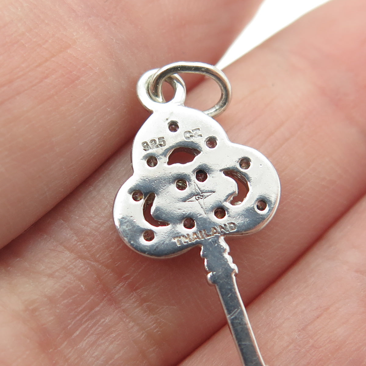 925 Sterling Silver Round-Cut Shaped C Z Key Pendant