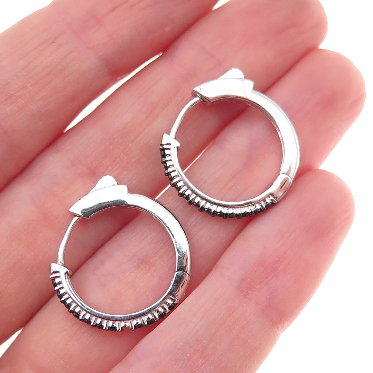 925 Sterling Silver Real Round-Cut Black Spinel Hoop Earrings