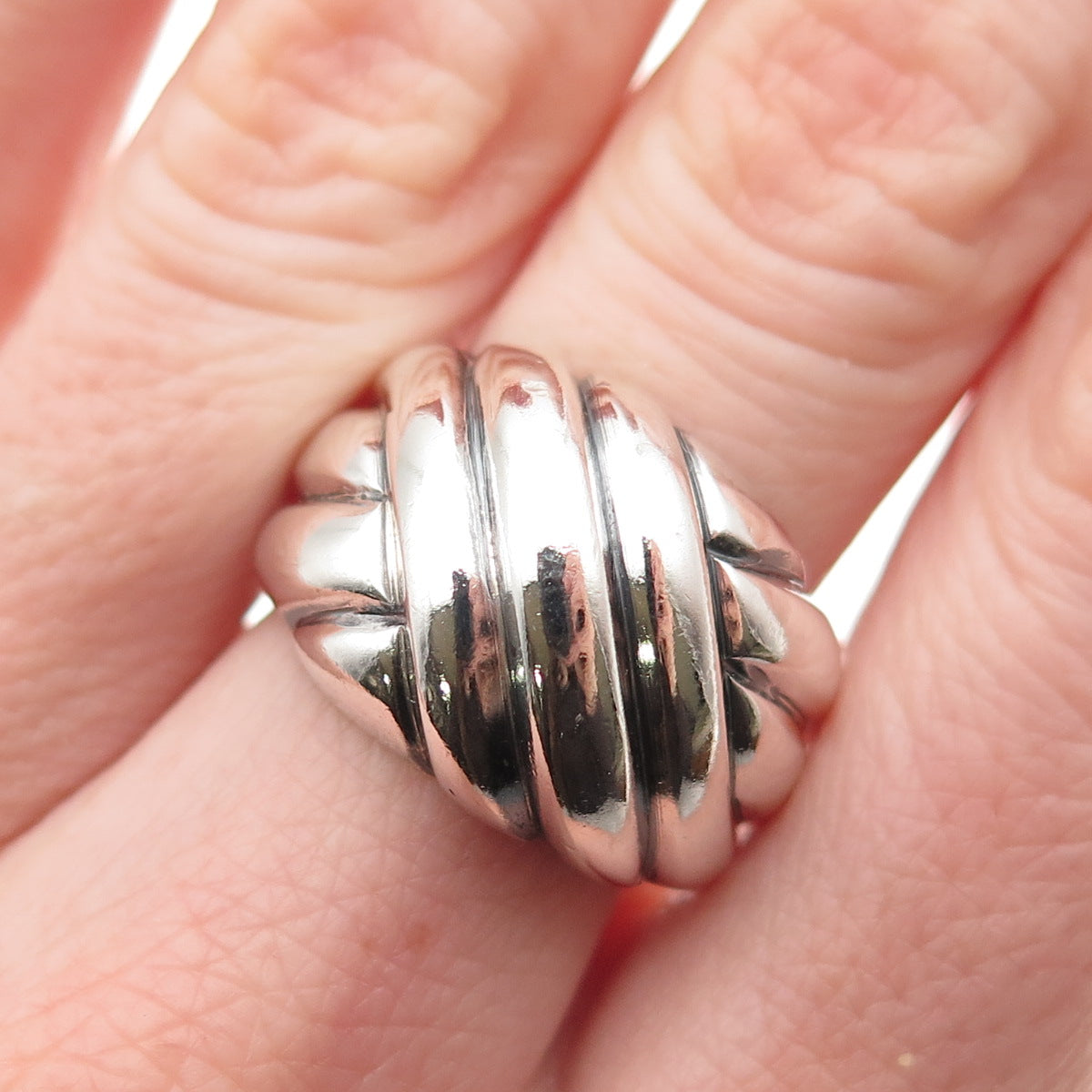 925 Sterling Silver Vintage Modernist Oxidized Ring Size 6.75