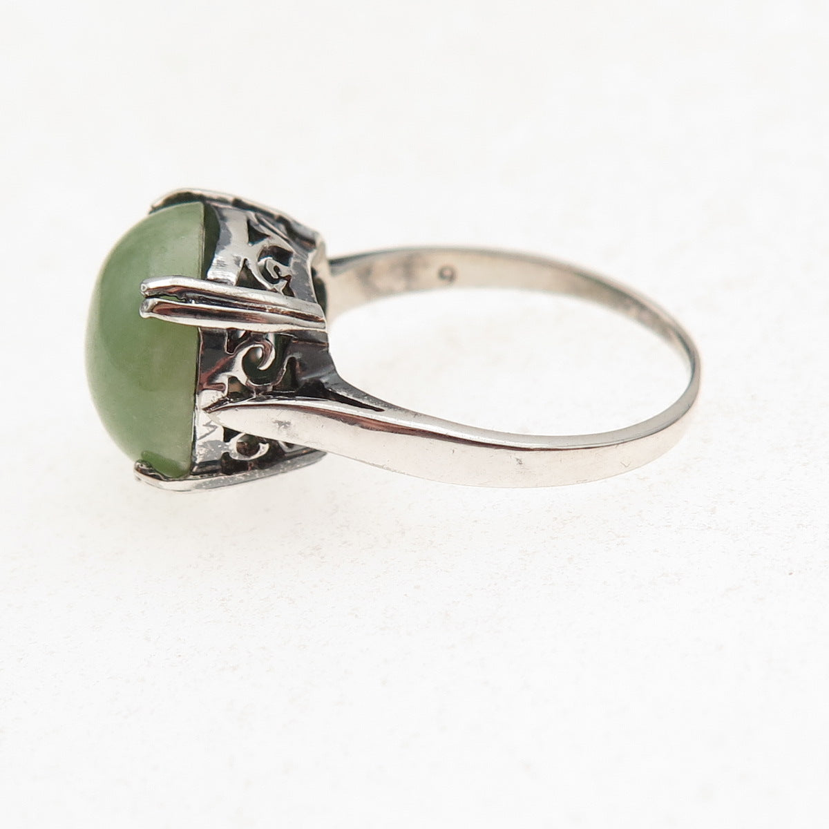 925 Sterling Silver Vintage Real Jade Oxidized Ring Size 5.75