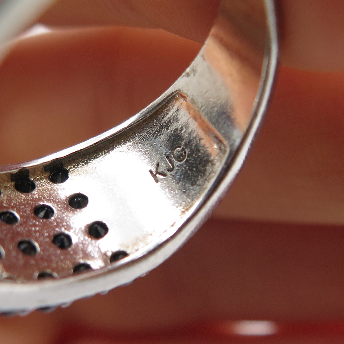 925 Sterling Silver Real Round-Cut Black Spinel Wavy Ring Size 8