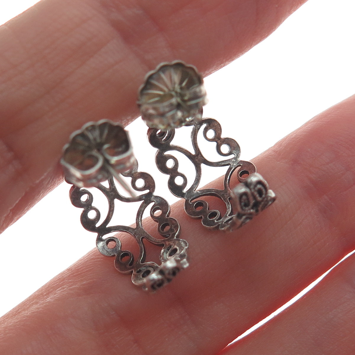 925 Sterling Silver Vintage Heart Ornate Oxidized Hoop Earrings