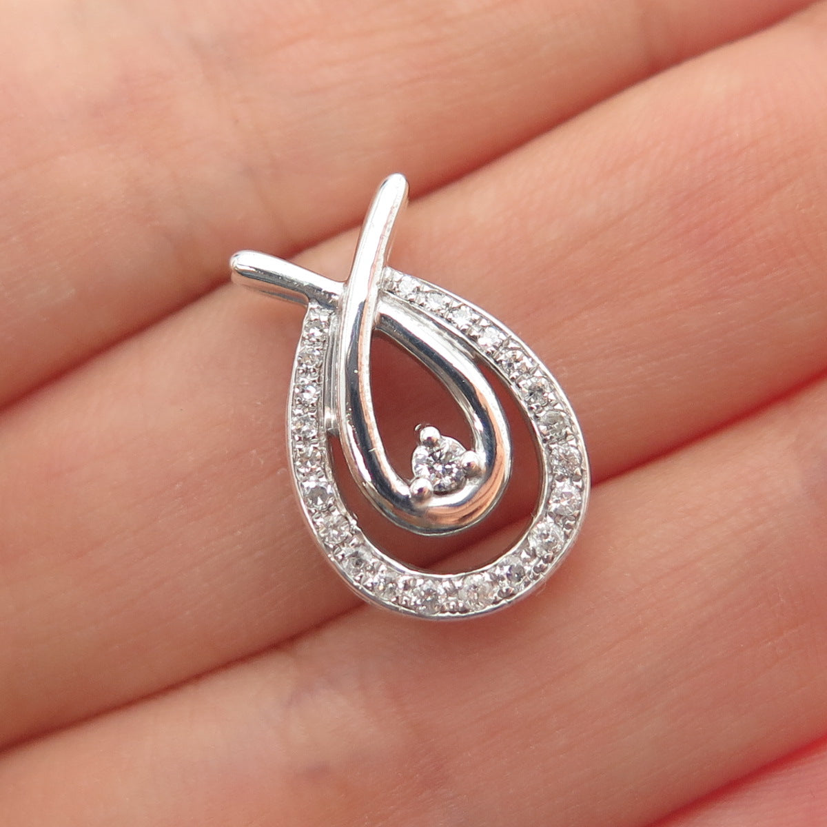 KENDRA SCOTT 925 Sterling Silver Real Round-Cut Diamond Mini Slide Pendant