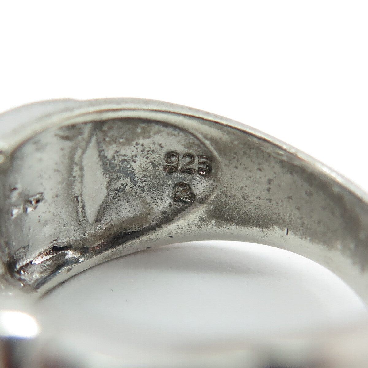 ROSS SIMONS 925 Sterling Silver Real White Diamond Accent Ornate Ring Size 7.25
