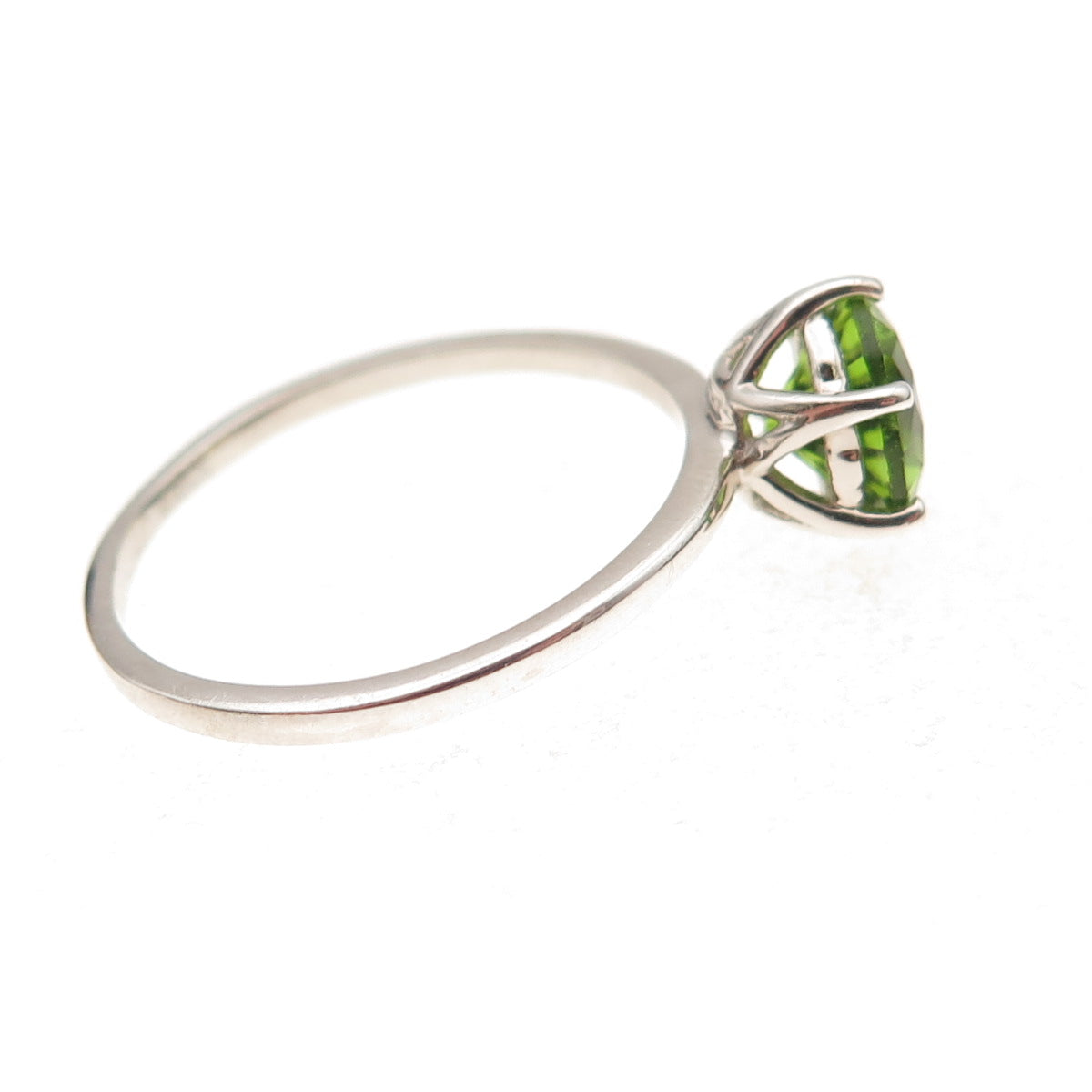Dazzlers 925 Sterling Silver Real Round-Cut Peridot Ring Size 9