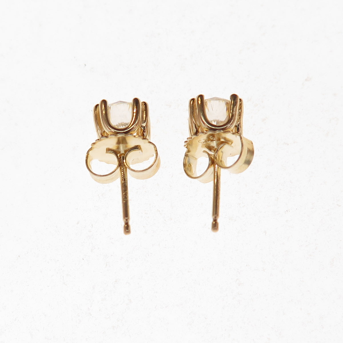 925 Sterling Silver Gold Plated Round-Cut Moissanite Stud Earrings