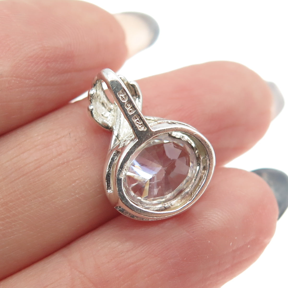 925 Sterling Silver Vintage Oval-Cut C Z Infinity Pendant