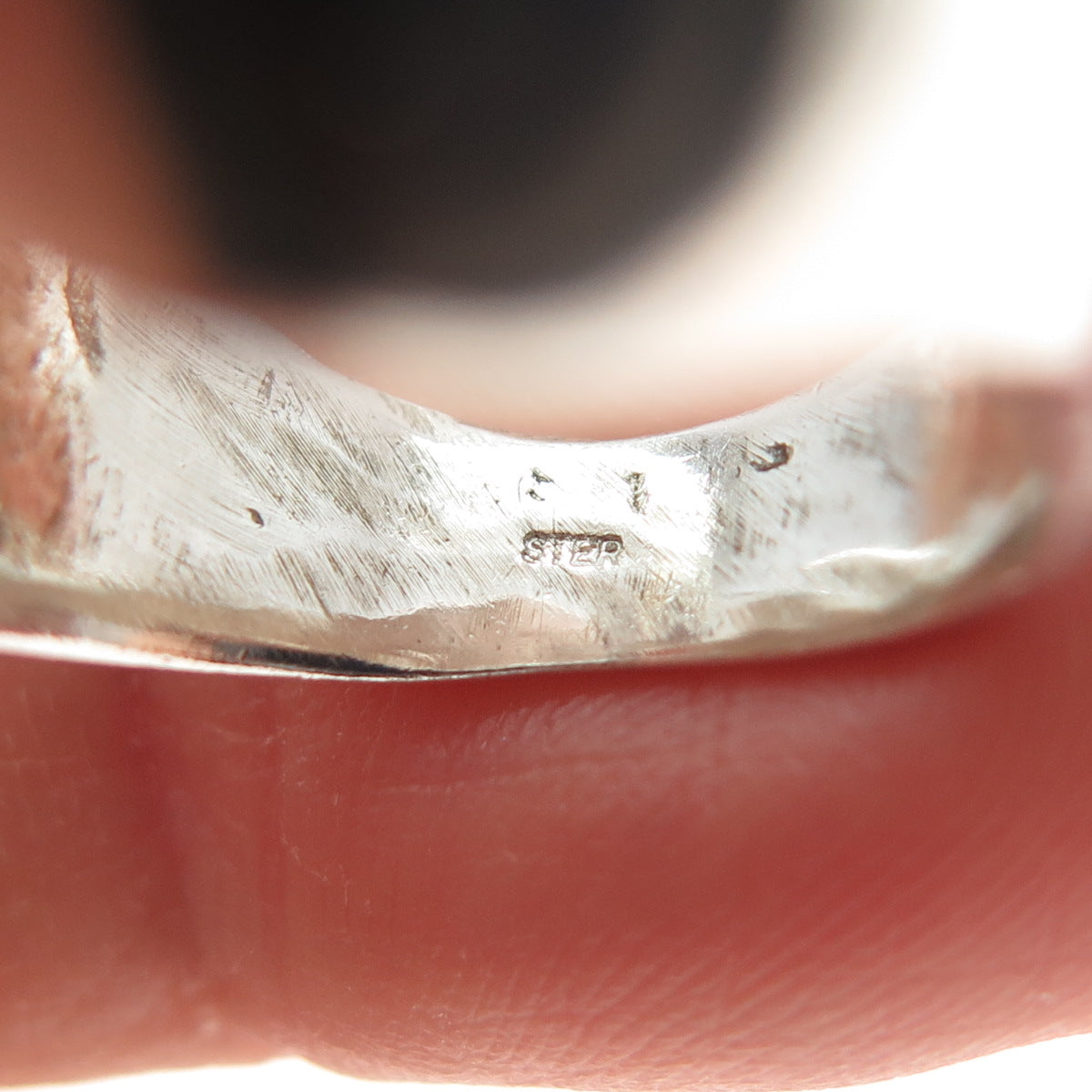 925 Sterling Silver Vintage Modernist Overlap Oxidized Ring Size 5