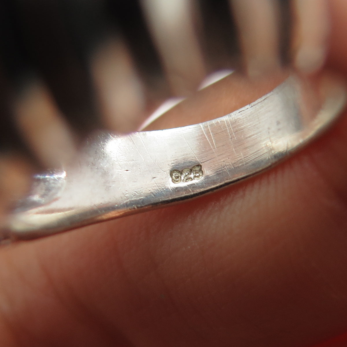 925 Sterling Silver Vintage Modernist Ribbed Dome Ring Size 5.5