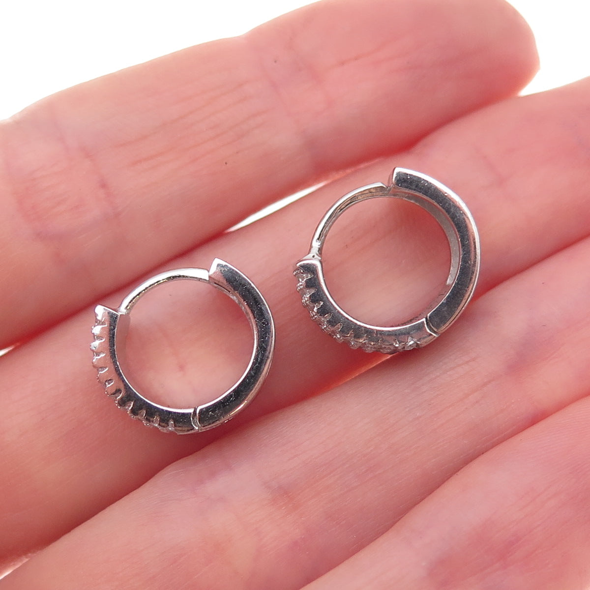 925 Sterling Silver Round-Cut C Z Hoop Earrings