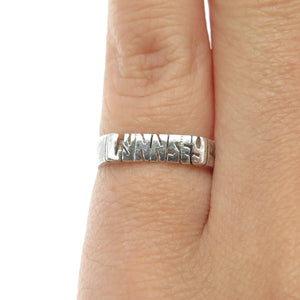 925 Sterling Silver Vintage Mexico "Lynnsey" Name Ring Size 4.5