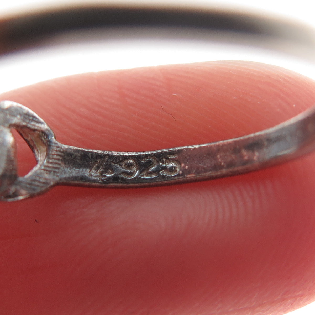 LISA LEE CREATIONS 925 Sterling Vintage Interlocked Circle Oxidized Ring Size 6