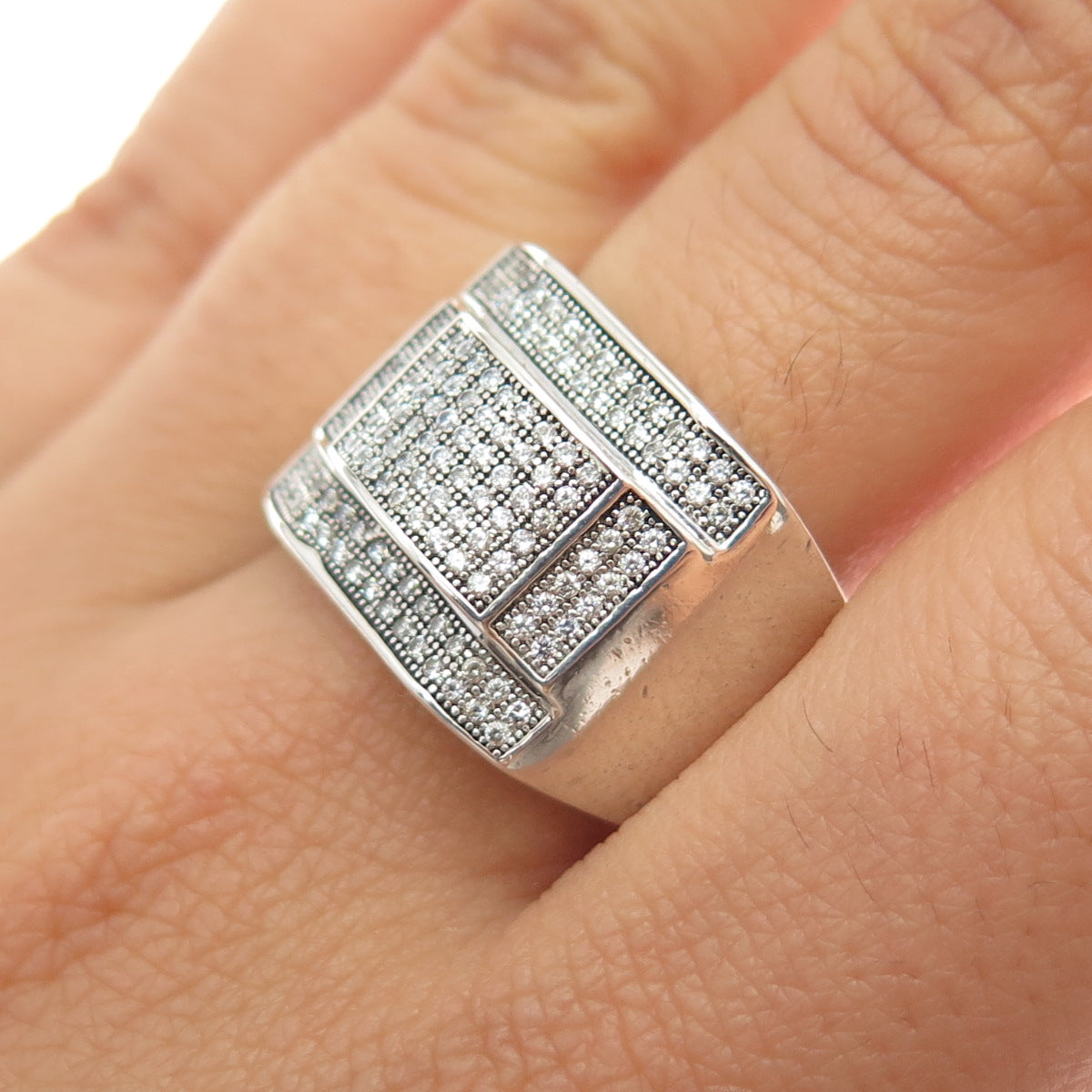 925 Sterling Silver Round-Cut C Z Modernist Ring Size 10.25