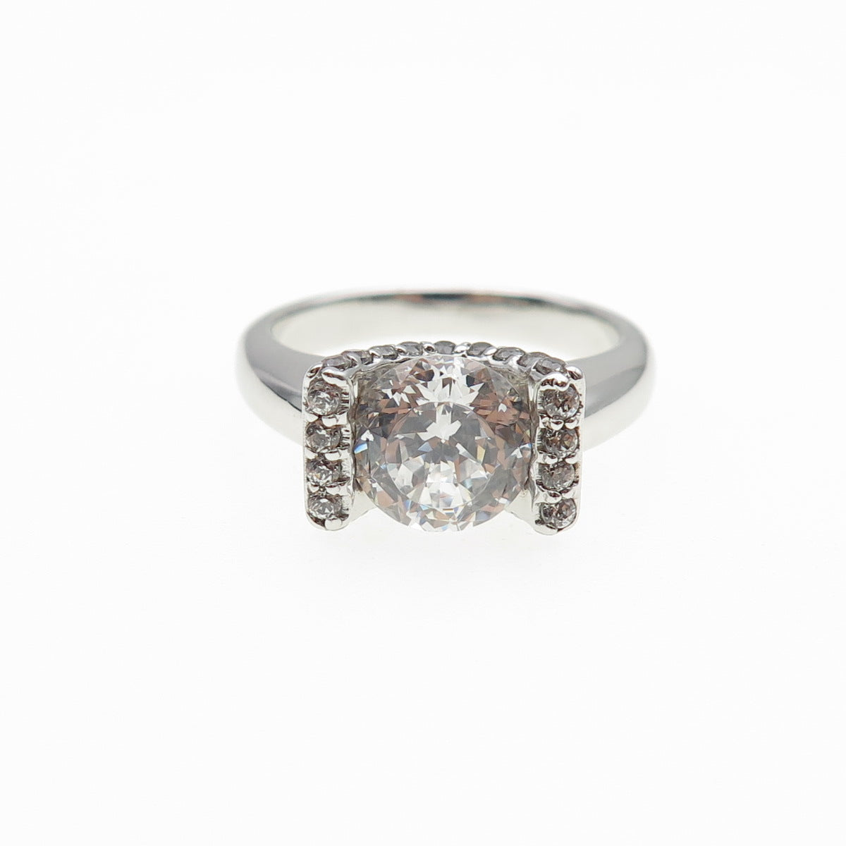 925 Sterling Silver Round-Cut C Z Engagement Ring Size 7.25