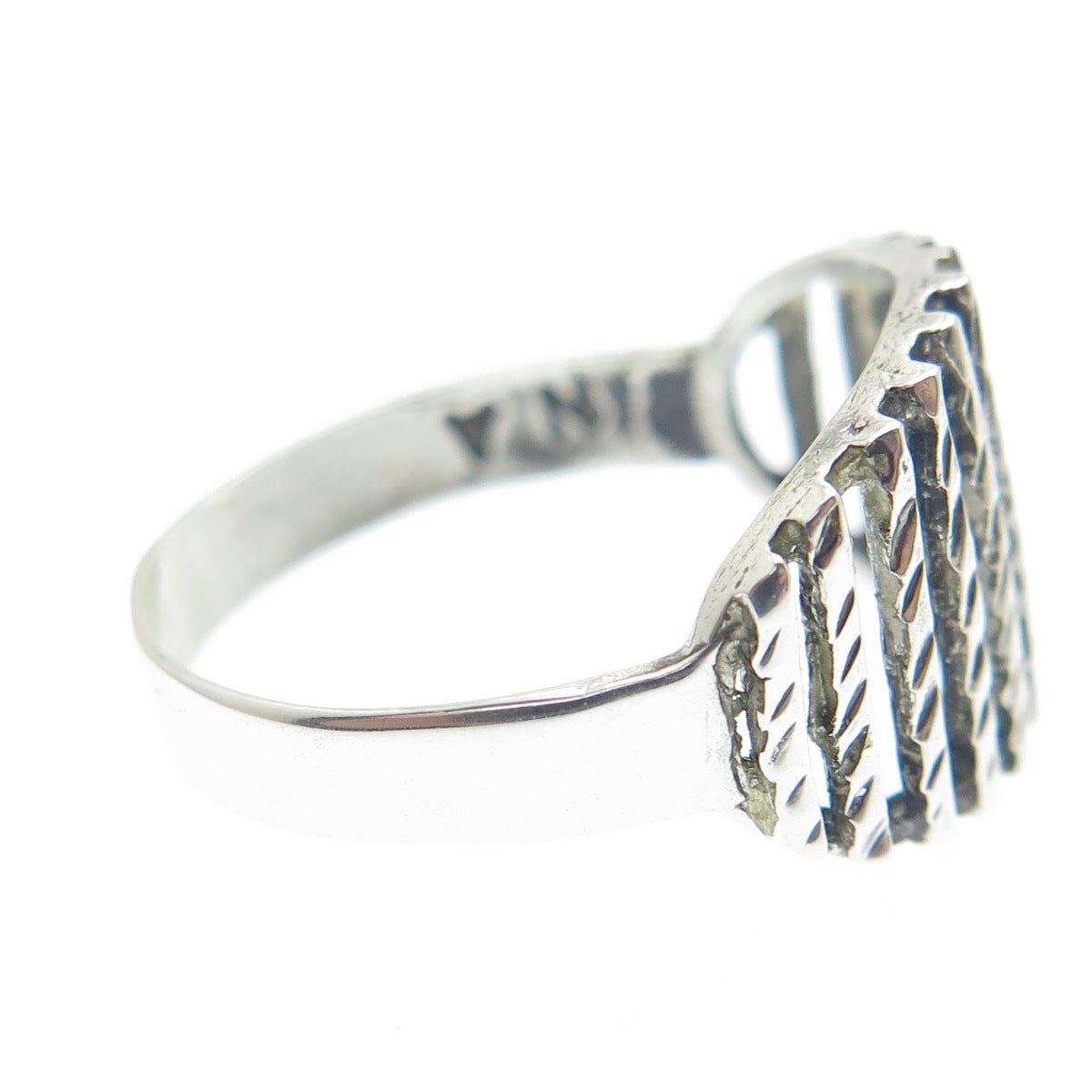 925 Sterling Silver Vintage Diamond-Cut Ribbed Ring Size 7.75