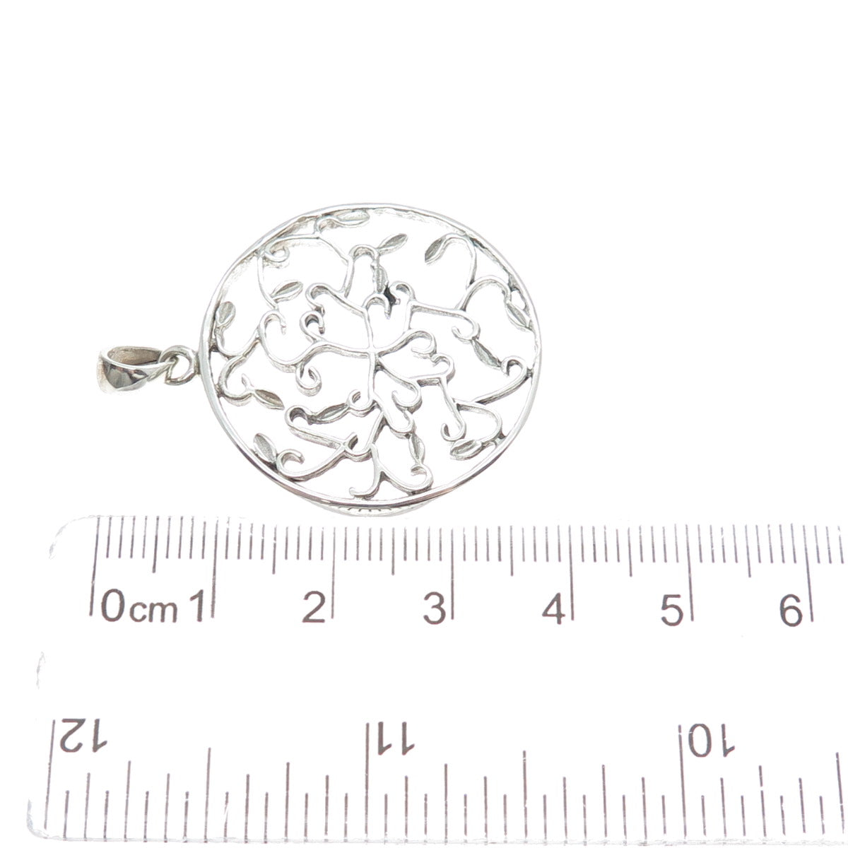 925 Sterling Silver Floral Leaf Scroll Round Charm Pendant