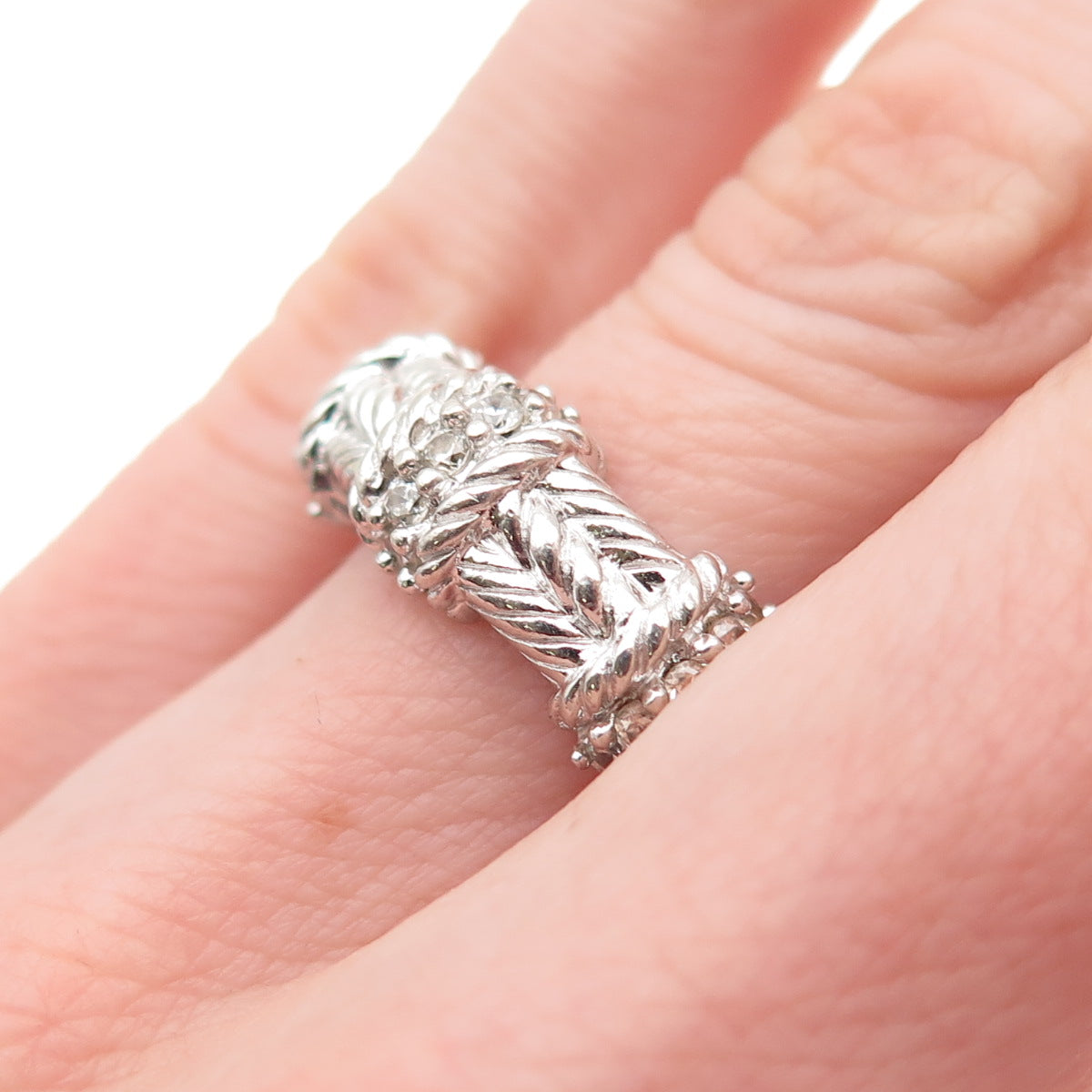Judith Ripka 925 Sterling Silver Round-Cut C Z Roped Ring Size 6.25