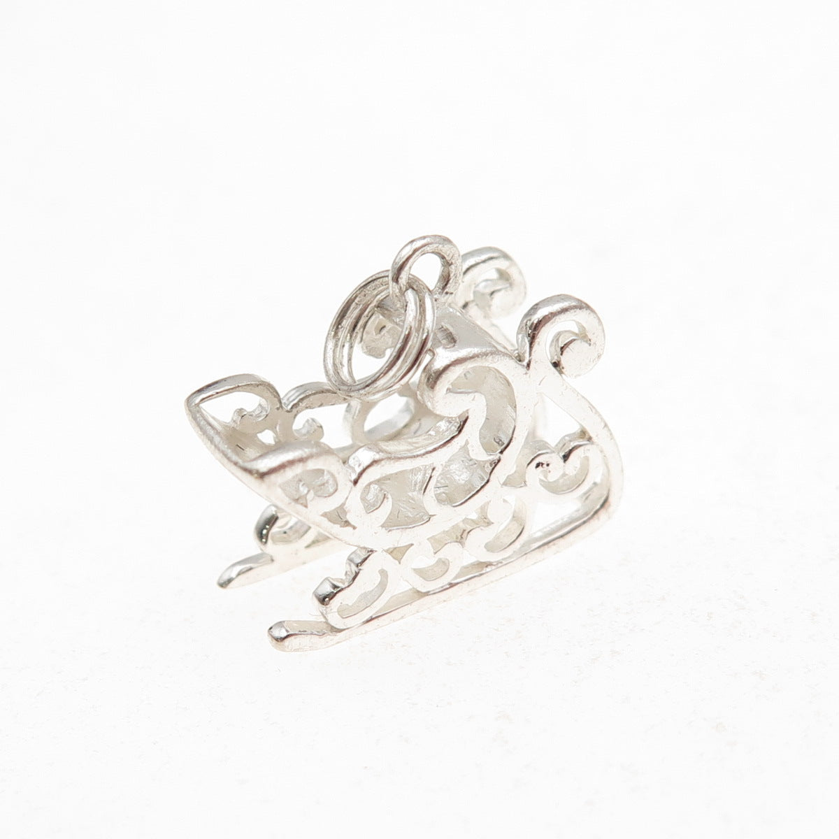 Jezlaine 925 Sterling Silver Vintage Santa's Sleigh 3D Charm Pendant