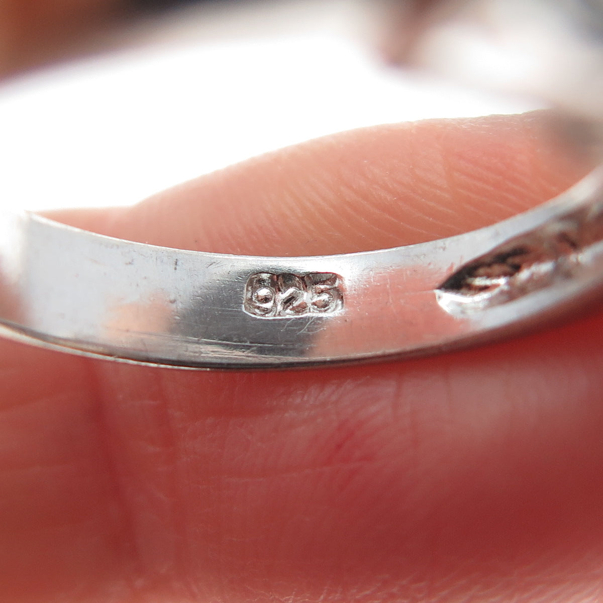 925 Sterling Silver Round-Cut C Z Engagement Ring Size 7.5