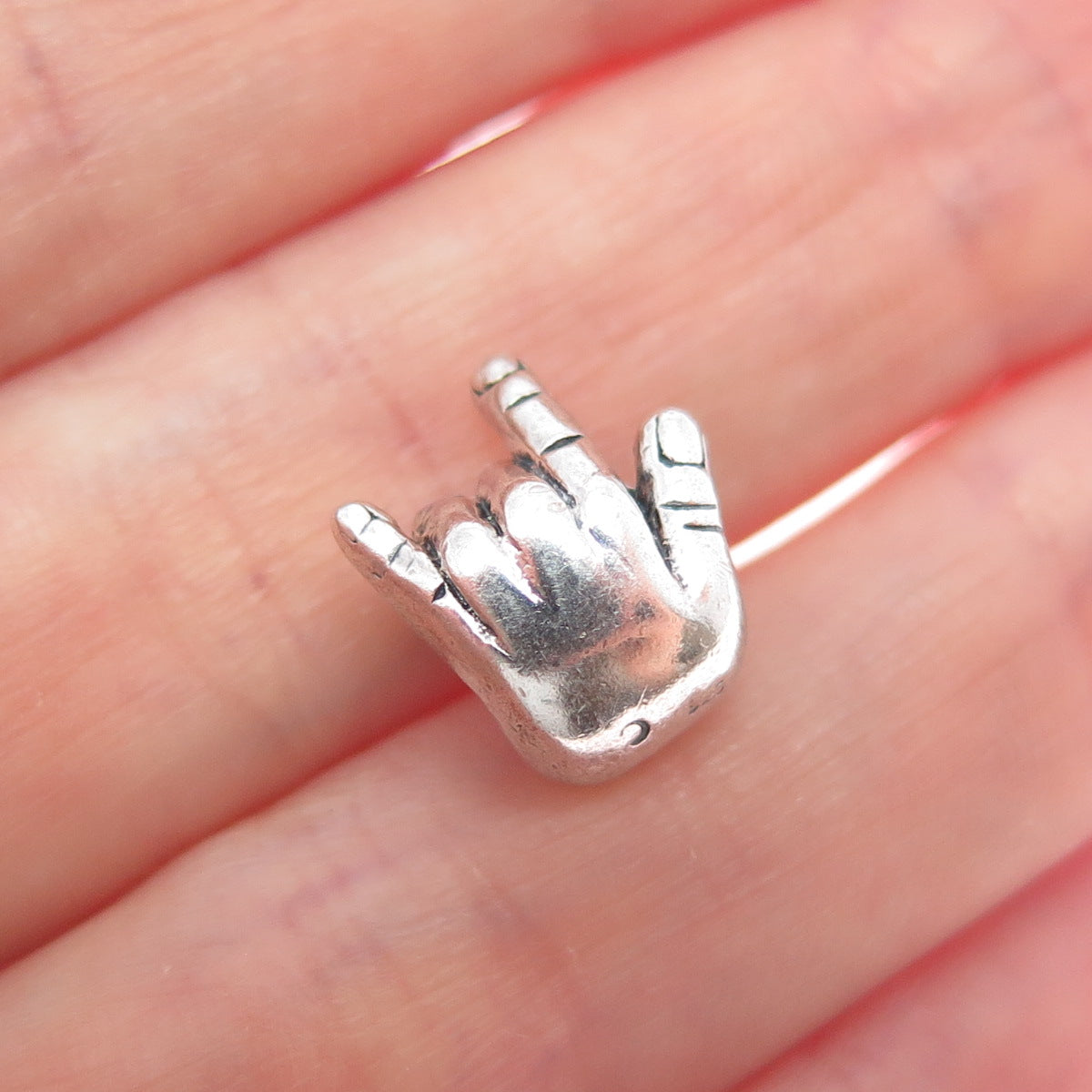 CHAMILIA 925 Sterling Silver I Love You Sign Bead Charm