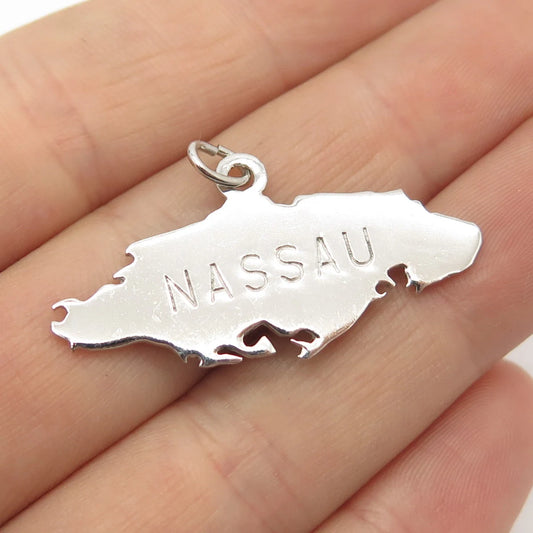 925 Sterling Silver Vintage Nassau Island Pendant