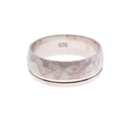 925 Sterling Silver Hammered Band Ring Size 8.25