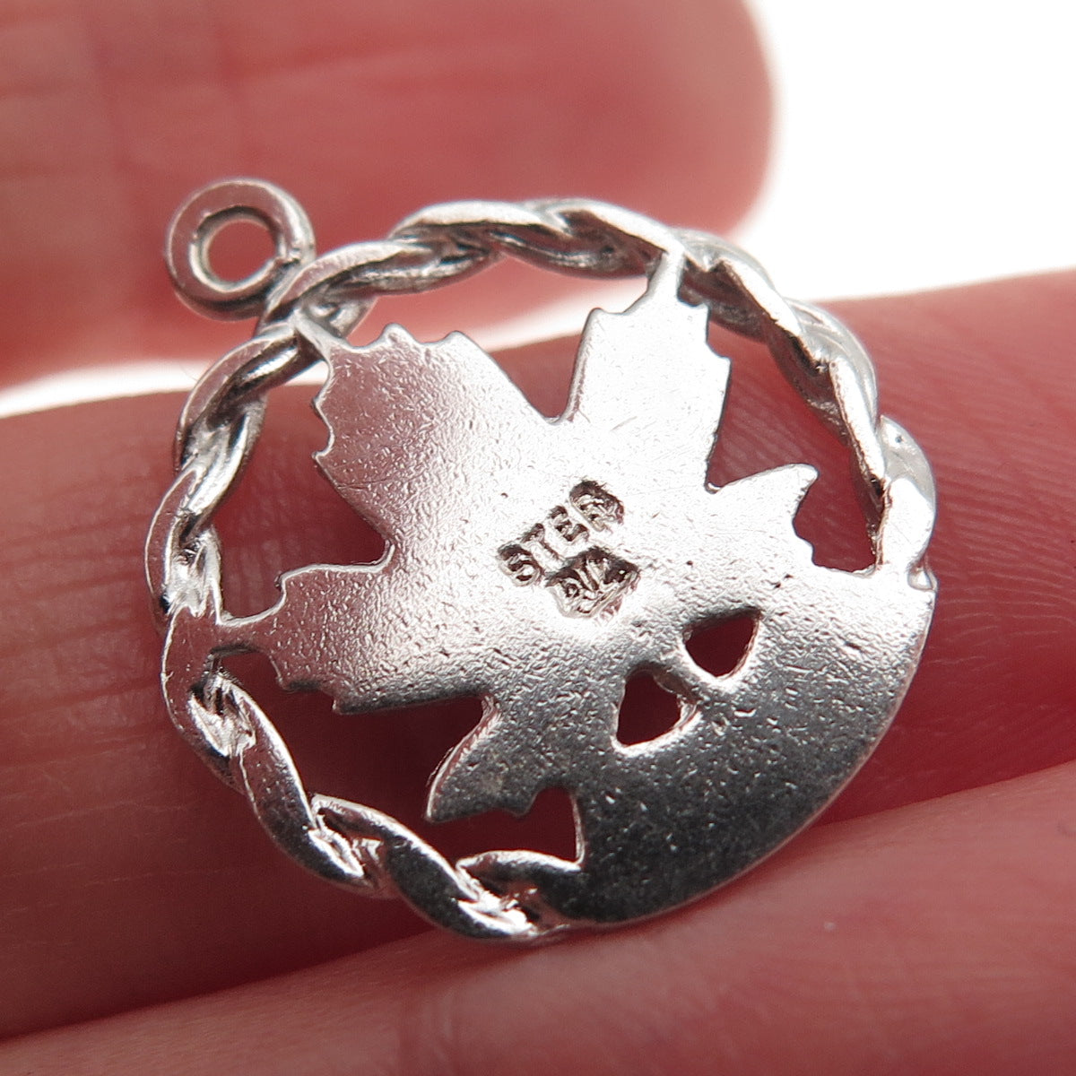 Rembrandt 925 Sterling Silver Vintage Regina Maple Leaf Mini Charm Pendant