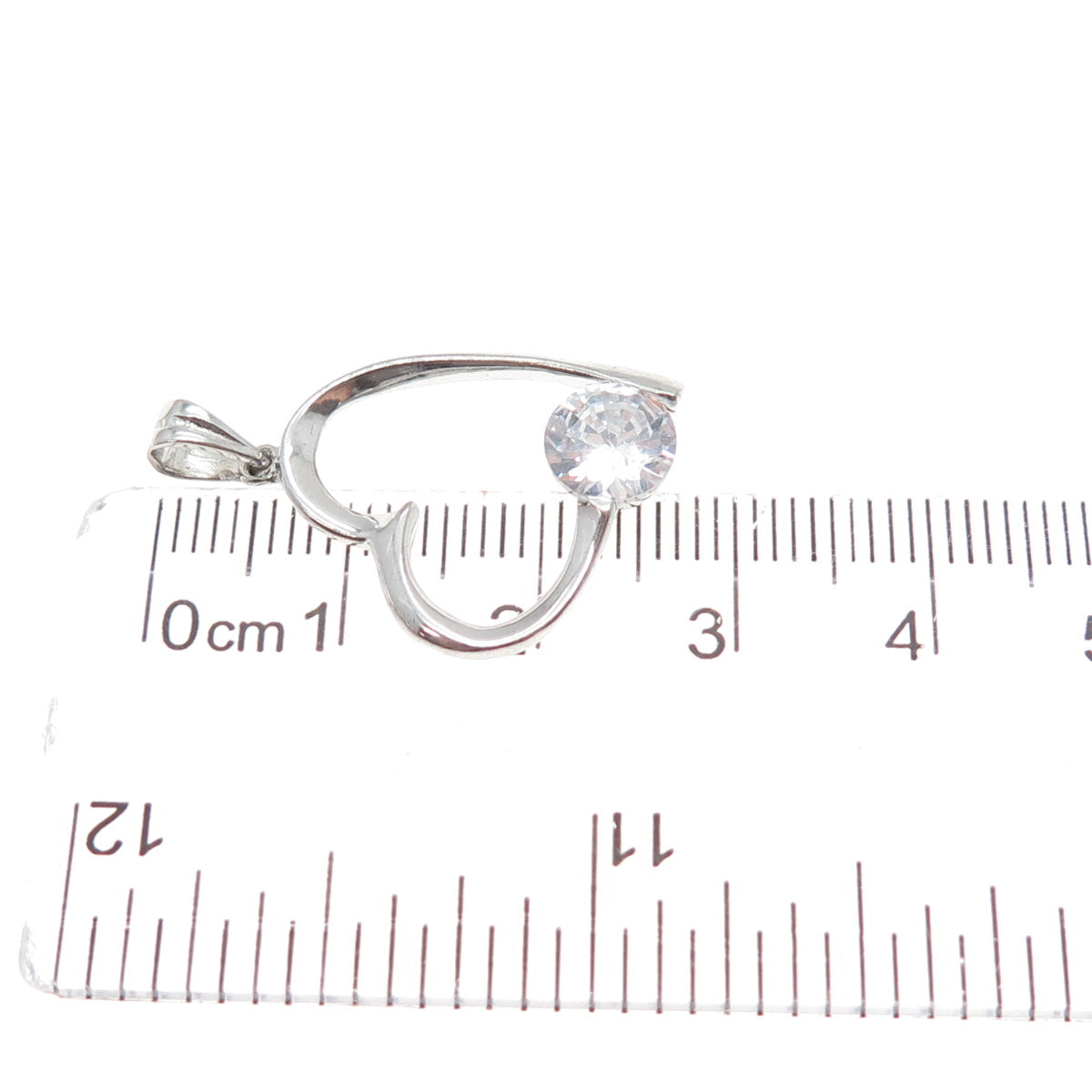 925 Sterling Silver Round-Cut C Z Heart Minimalist Charm Pendant