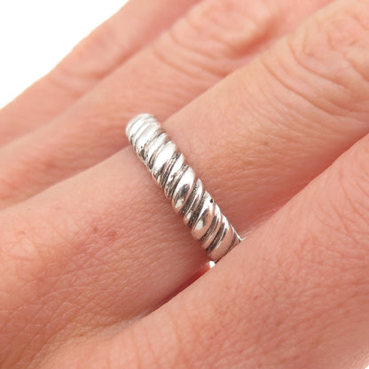 Ross Simons 925 Sterling Silver Vintage Ribbed Oxidized Band Ring Size 7