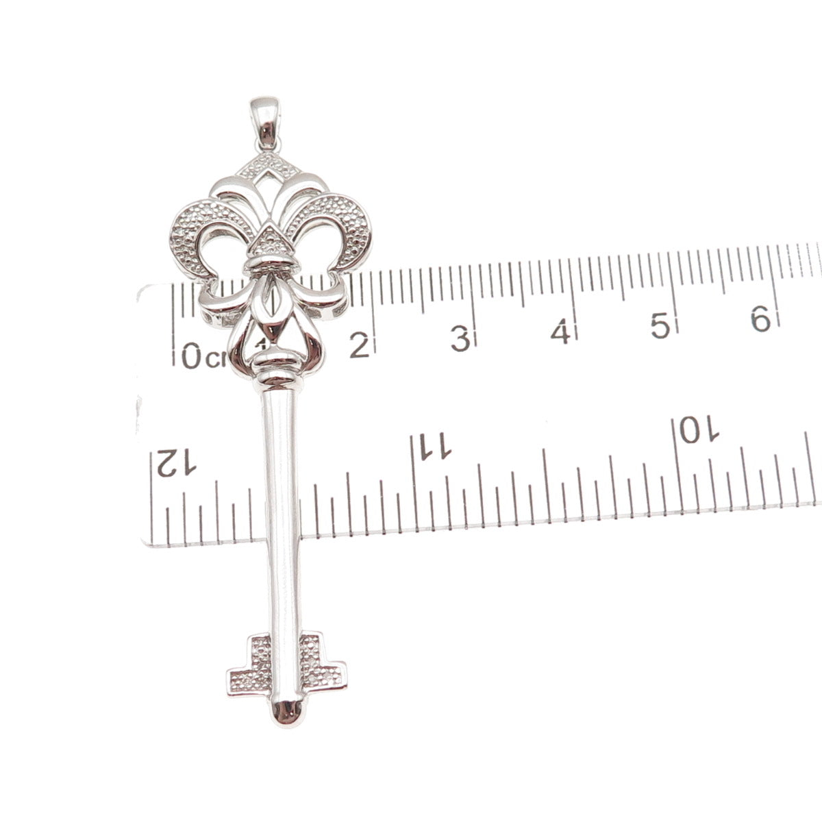 925 Sterling Silver Real Round-Cut Diamond Fleur de Lis Key Pendant