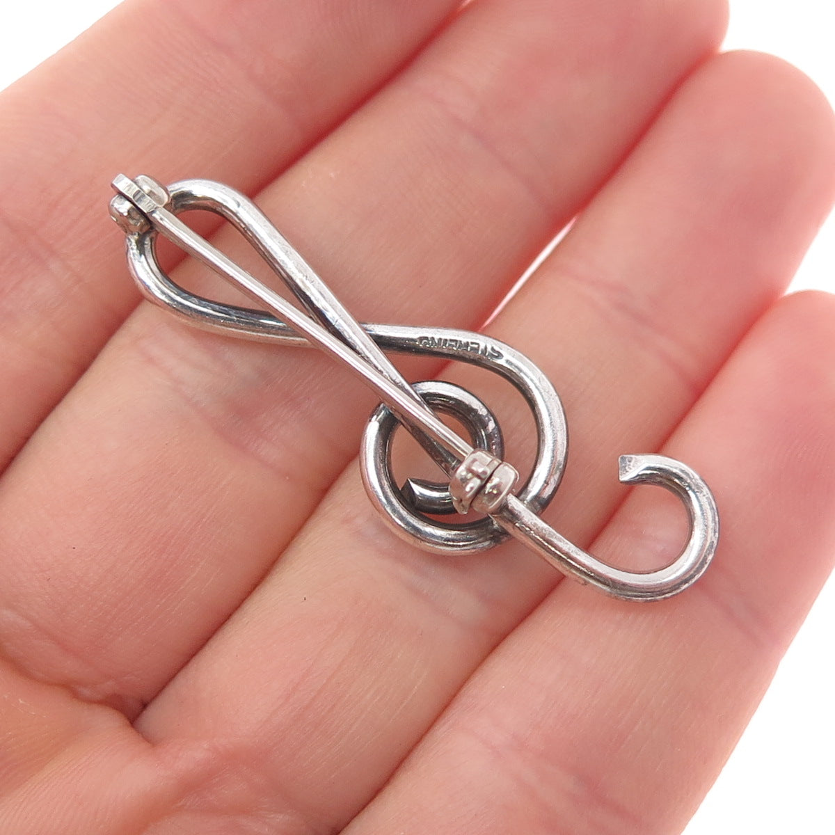 925 Sterling Silver Antique Art Deco Treble Clef Music Note Hollow Pin Brooch