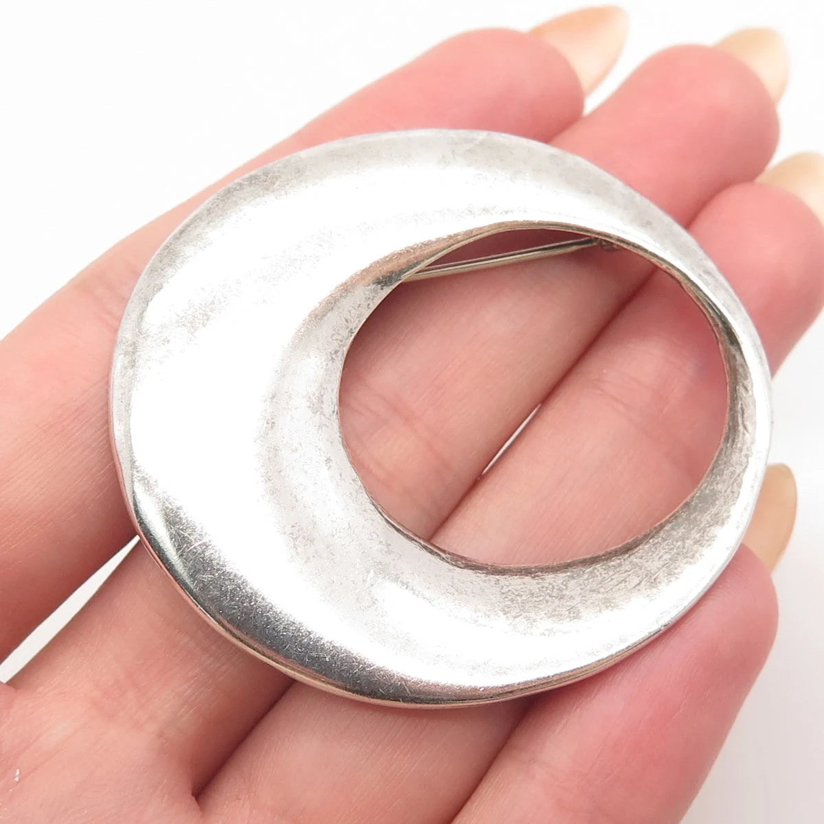 925 Sterling Silver Vintage Jezlaine Open Circle Pin Brooch