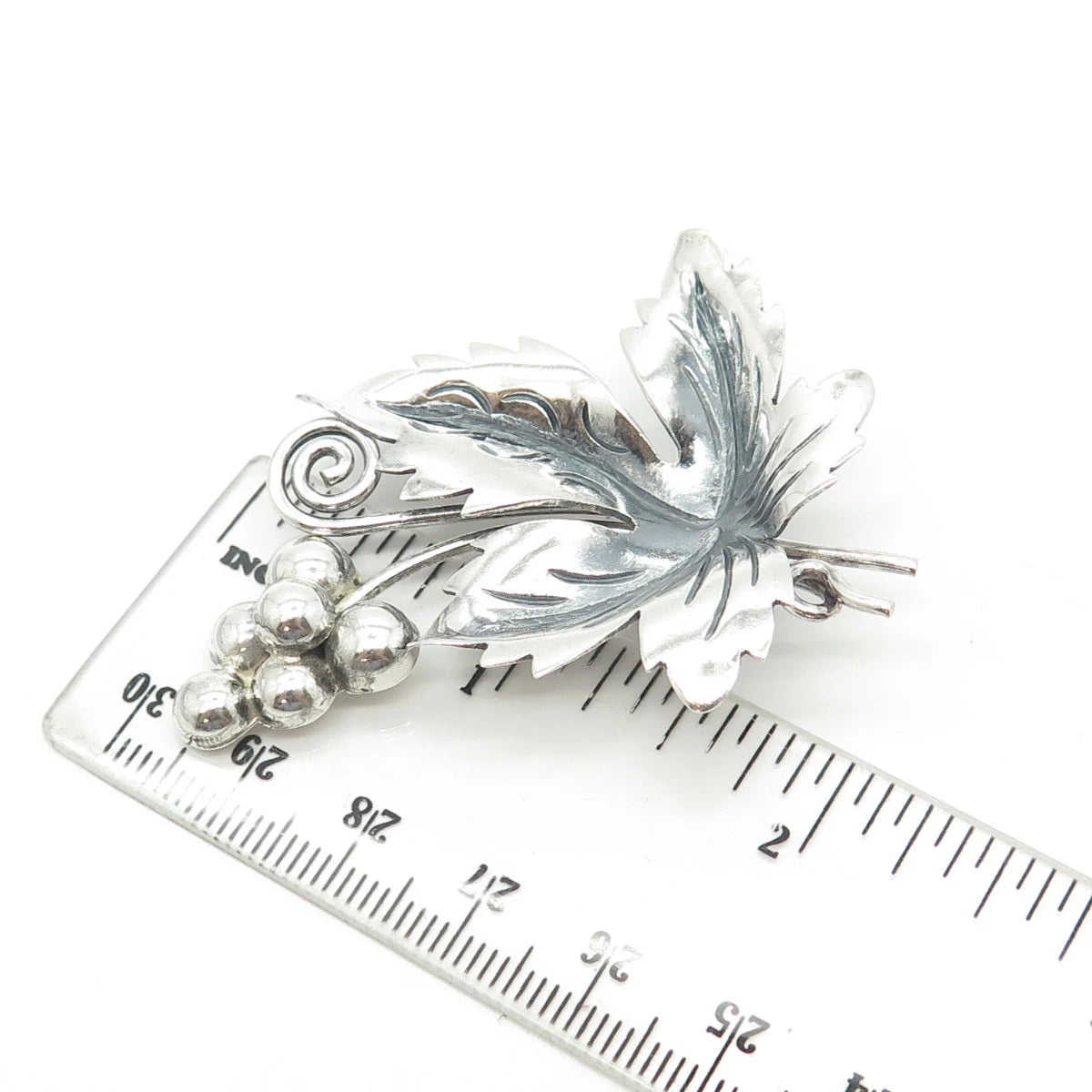 925 Sterling Silver Vintage Mexico Grape Vine Handmade Pin Brooch