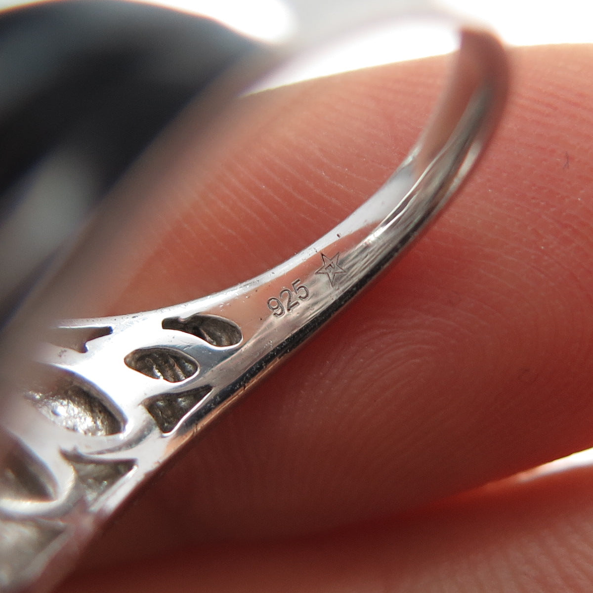 925 Sterling Silver Real Round-Cut Black & White Diamond Ring Size 7