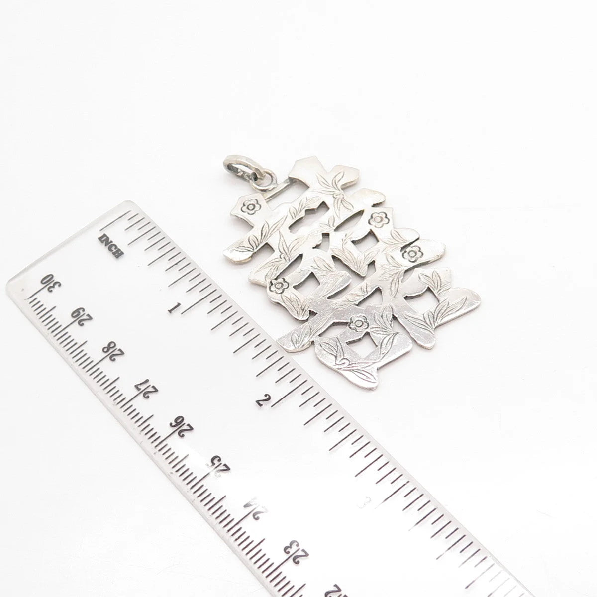 925 Sterling Silver Vintage Etched Floral Pendant