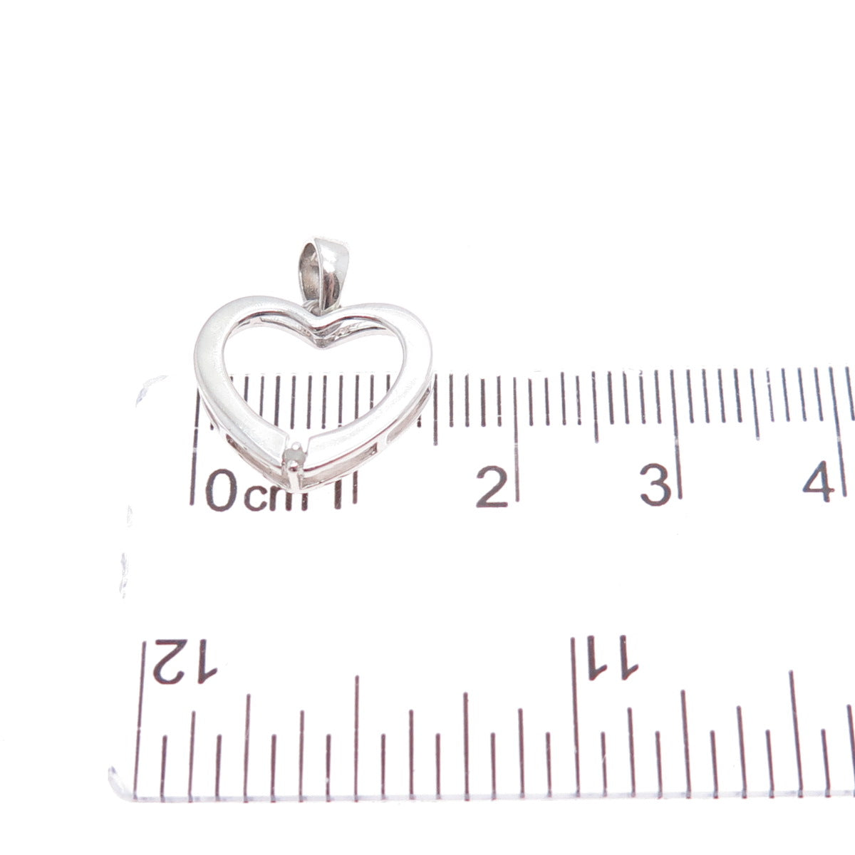 ROSS SIMONS 925 Sterling Silver Real Diamond Heart Minimalist Charm Pendant