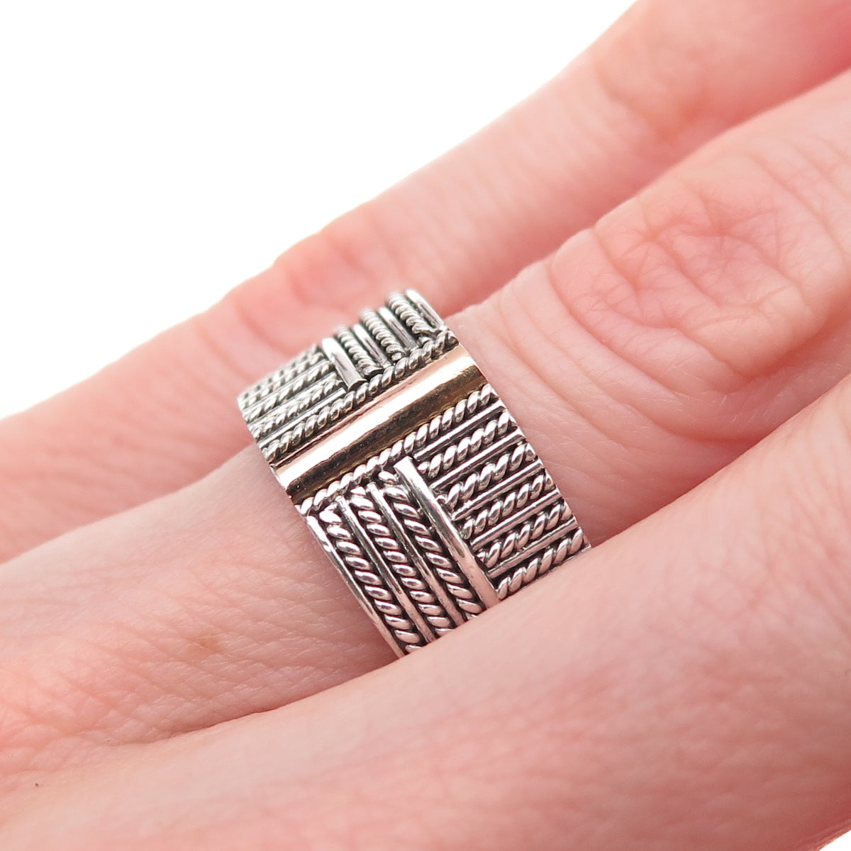 925 Sterling Silver 2-Tone Vintage Modernist Oxidized Ring Size 6.5