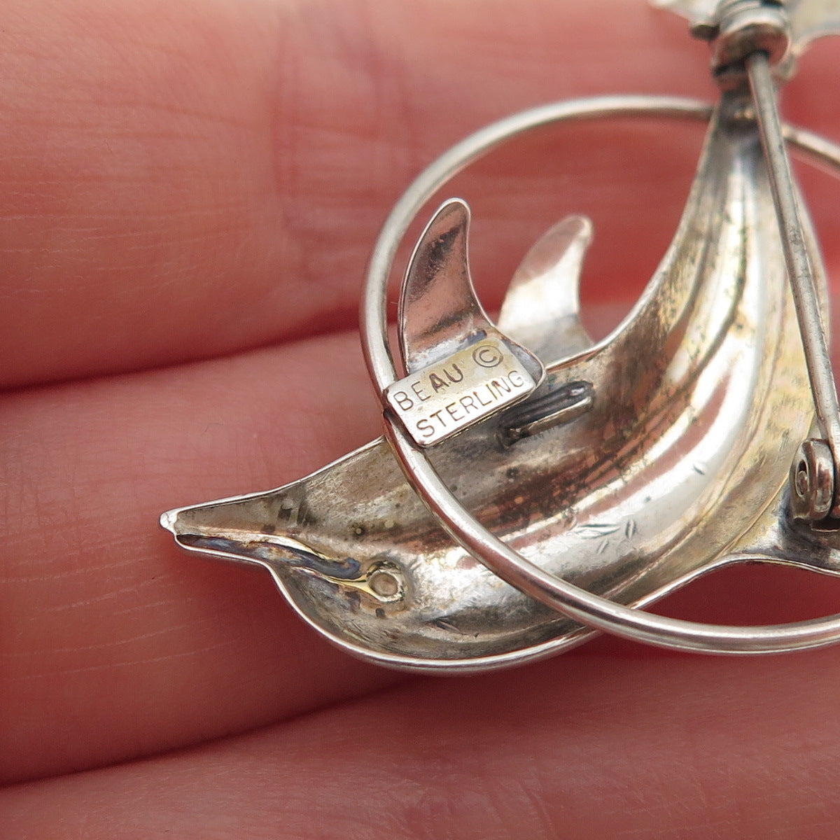 Beau 925 Sterling Silver Vintage Dolphin Oxidized Pin Brooch