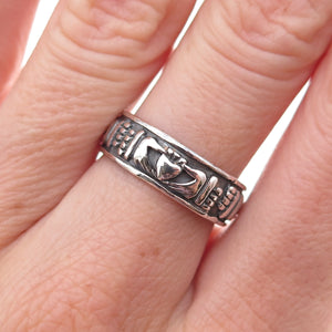 925 Sterling Silver Vintage Irish Claddagh Oxidized Band Ring Size 6.75