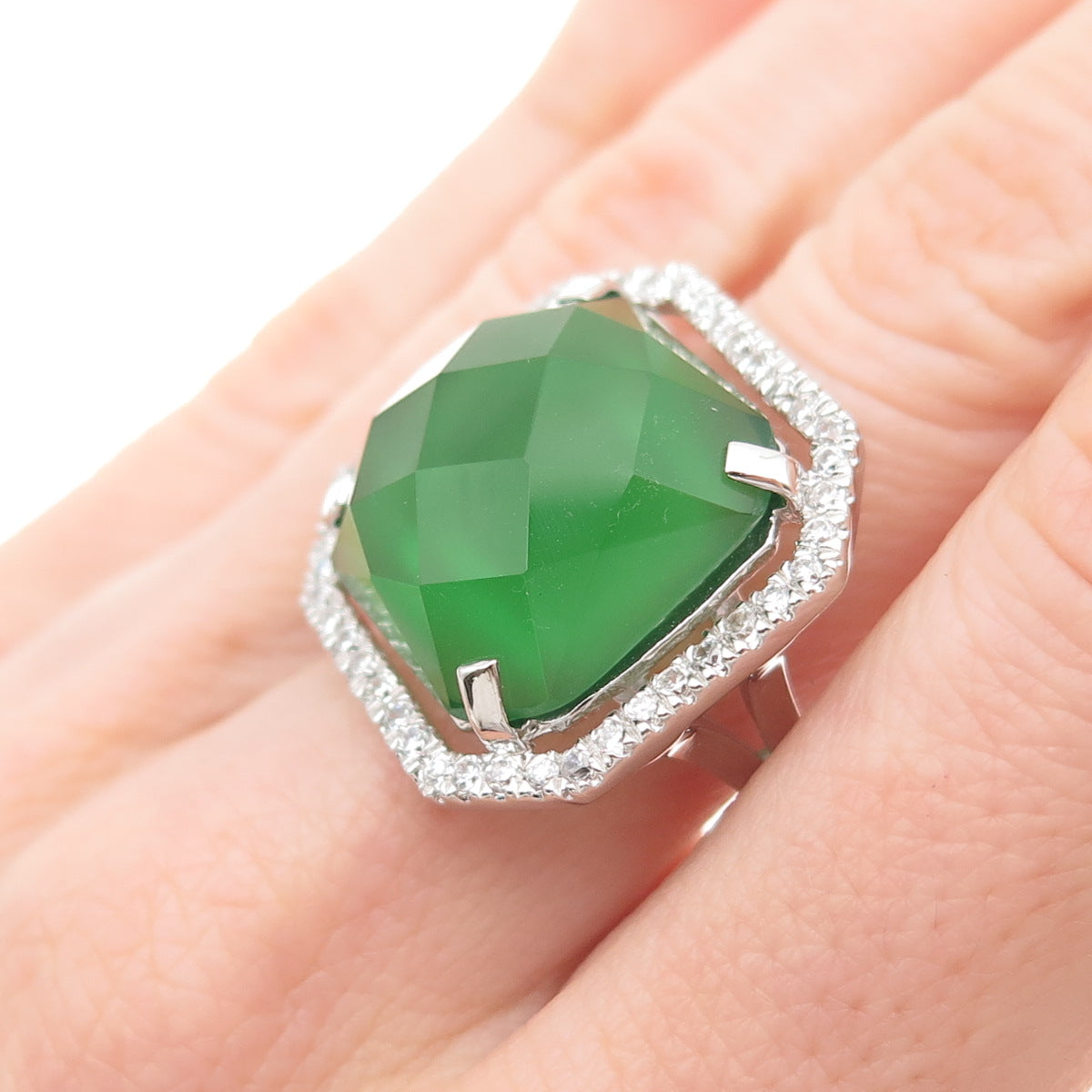 925 Sterling Silver Green & White C Z Ring Size 7.25