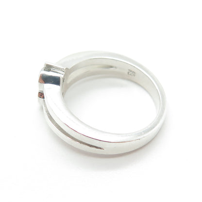 925 Sterling Silver Real Round-Cut Blue Topaz & C Z Modernist Ring Size 6