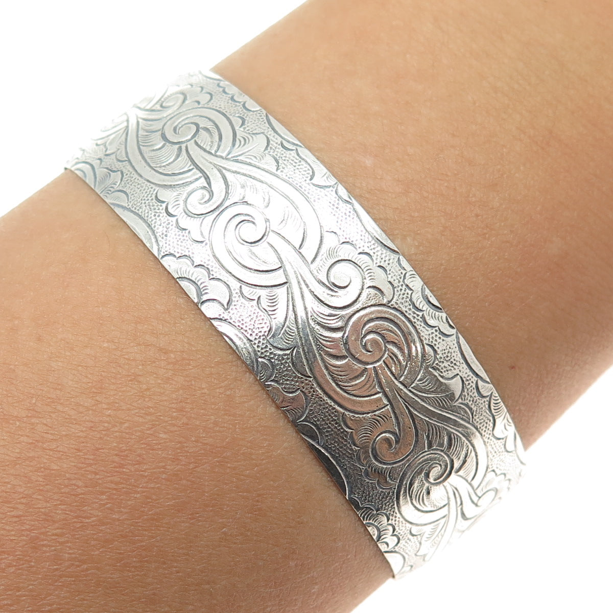 925 Sterling Silver Vintage Engraved Floral Adjustable Cuff Bracelet 6.5"