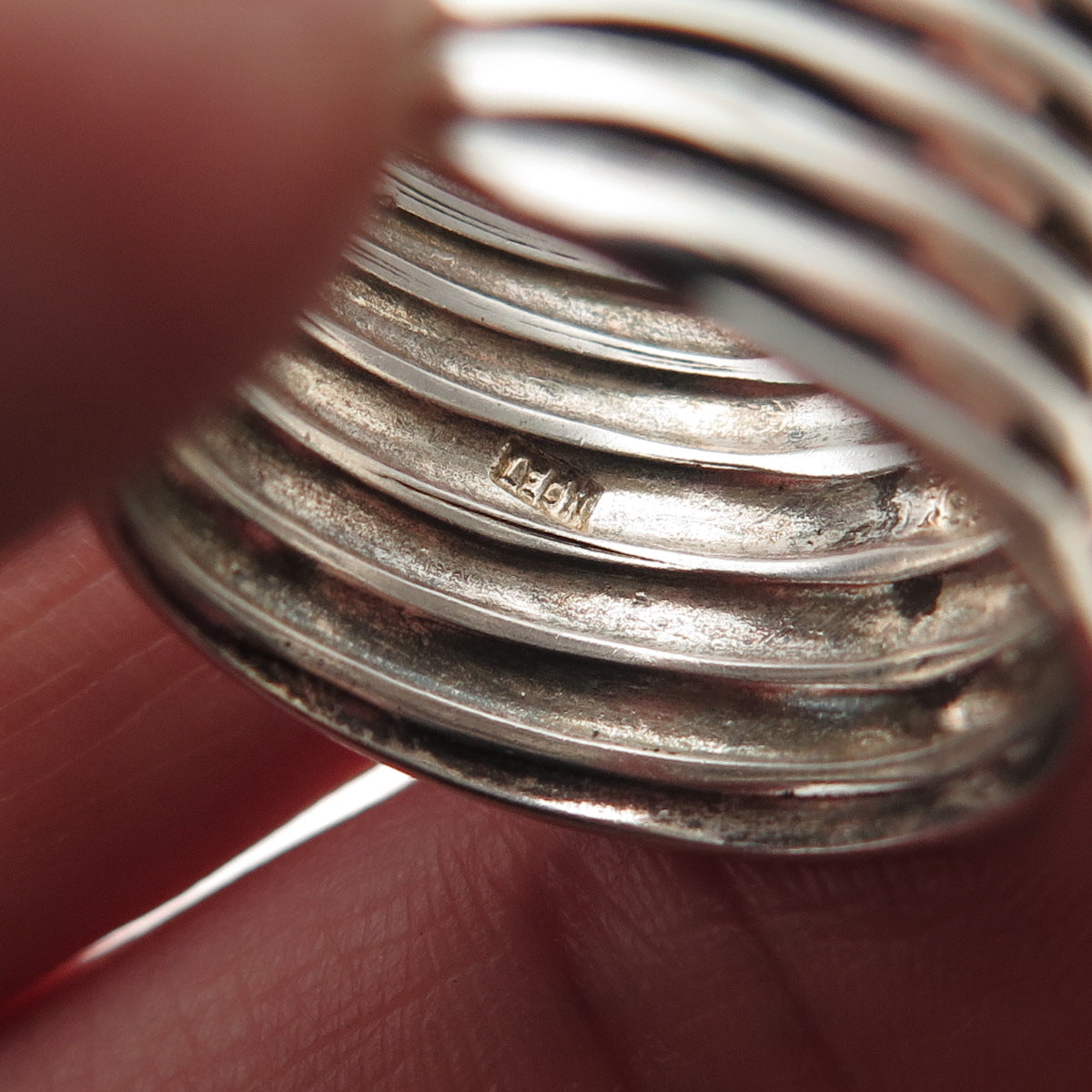 Leon 925 Sterling Silver Vintage Modernist Ribbed Adjustable Ring Size 7.25